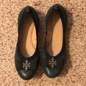 Tory Burch green size 7 flats.